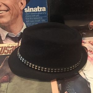 Black hat